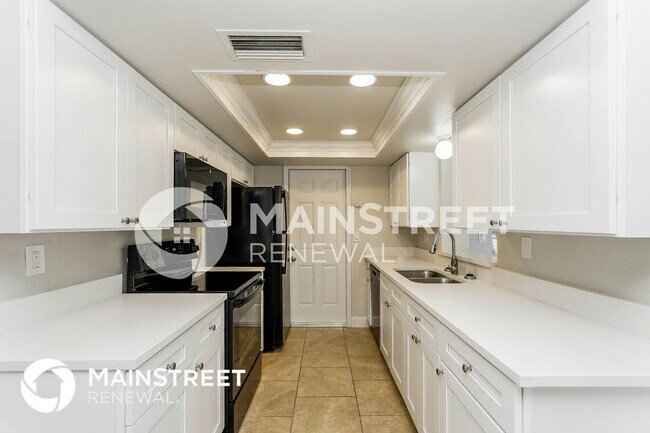 Building Photo - 7625 Ilex Dr