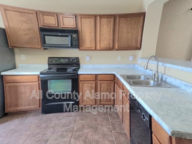 Foto del edificio - 715 Grants Canyon