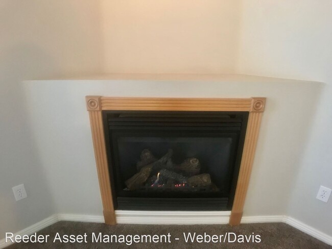 Foto del edificio - 3 br, 2.5 bath House - 553 Laurel Hurst Court