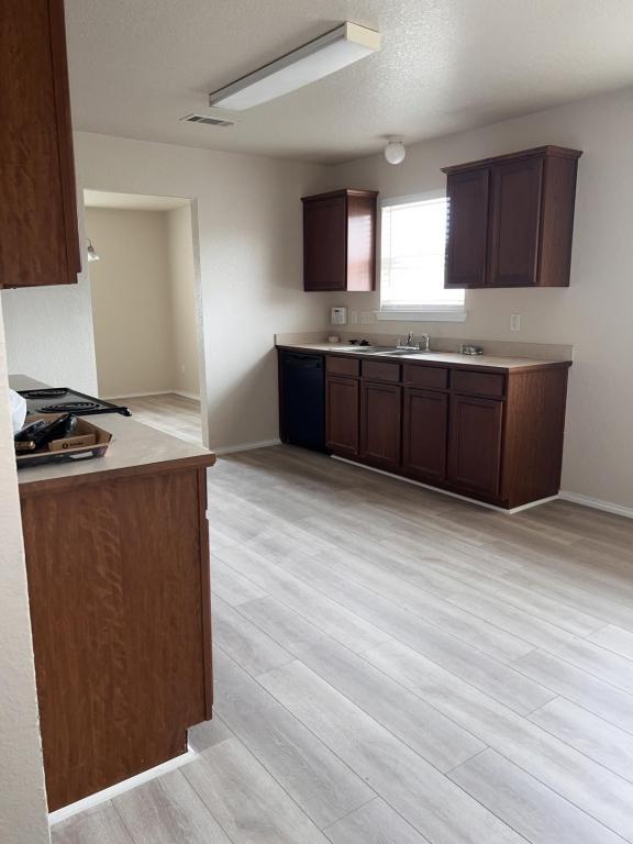 Foto del edificio - 7410 Upland Bend Dr