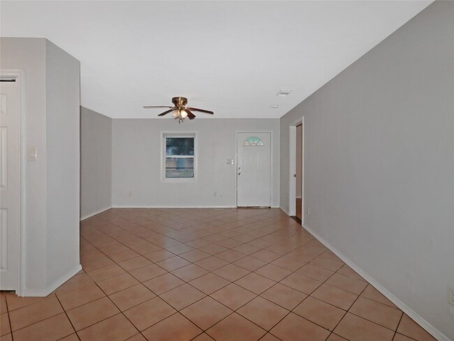 Foto del edificio - 816 16th St