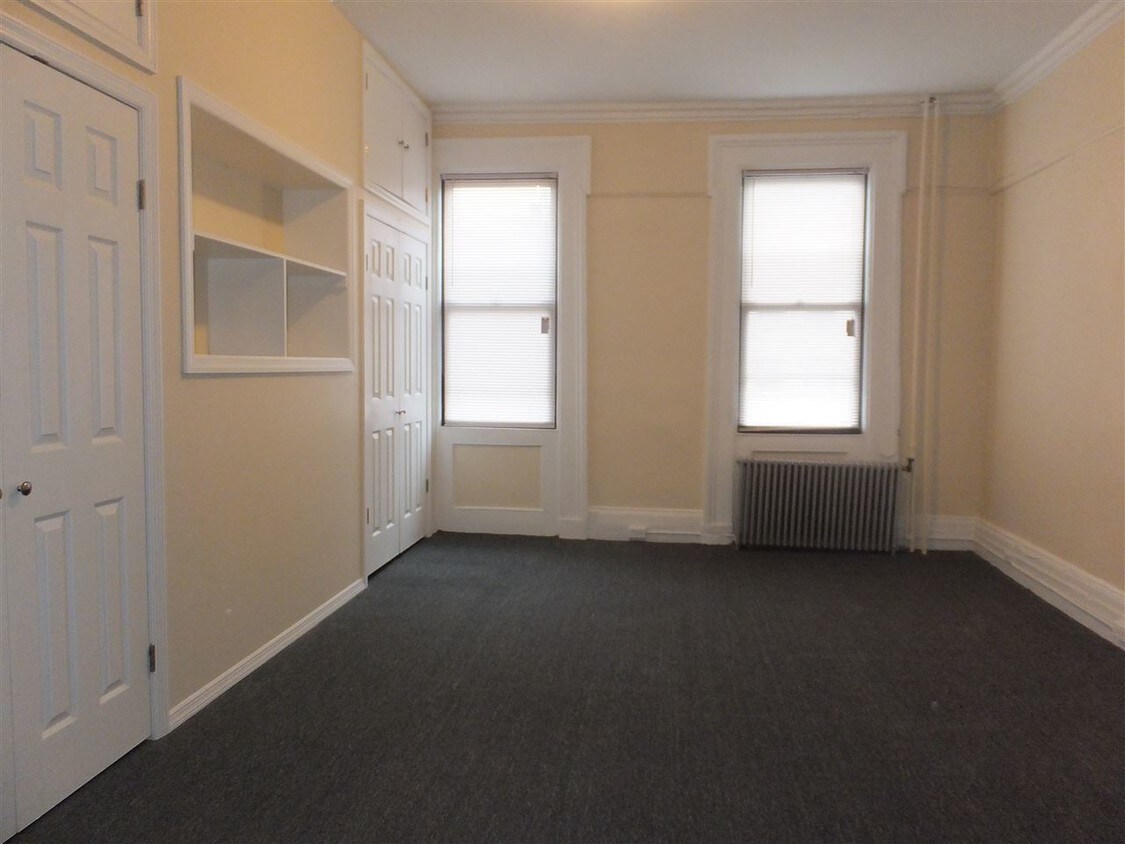 Primary Photo - 276 3rd St