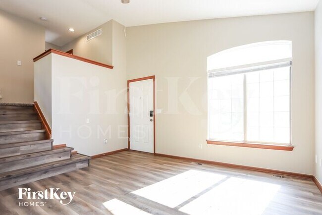 Foto del edificio - 8870 Clover Meadow Ln