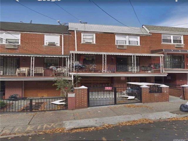 Primary Photo - 102-17 Lewis Ave