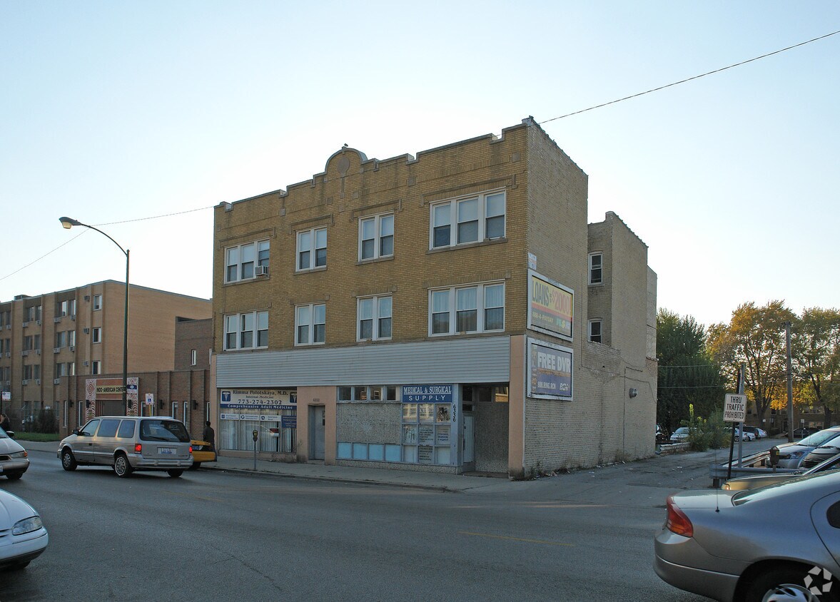 Foto del edificio - 6330-6334 N California Ave
