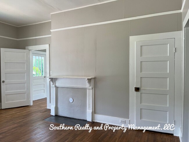 Building Photo - 105 Gilmer Avenue in Tallassee