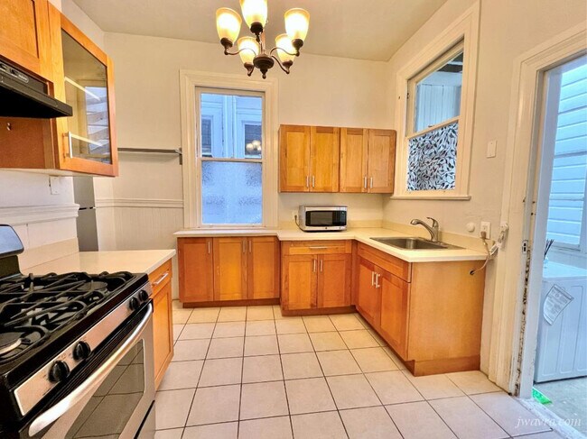 Foto del edificio - 3690 20th St