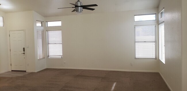 Foto del edificio - Complete Tempe Remodel!