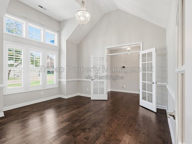 Foto del edificio - 8029 Crookneck Dr