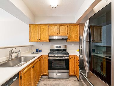 Building Photo - 485 Laurel Grove Cir