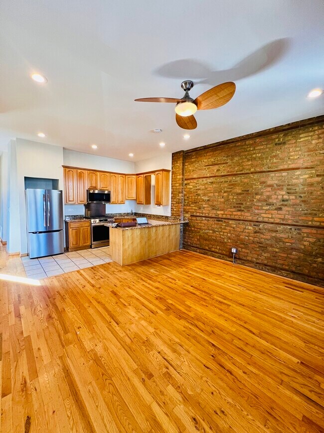 1639 W 21st Pl, Chicago, IL 60608 House Rental in Chicago, IL