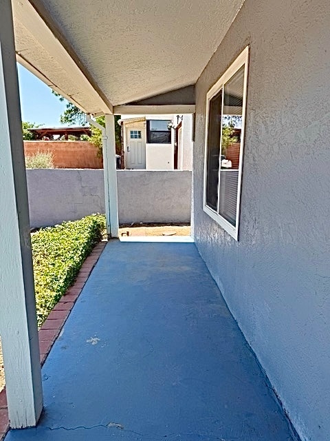 Building Photo - 317 Morningside Dr SE