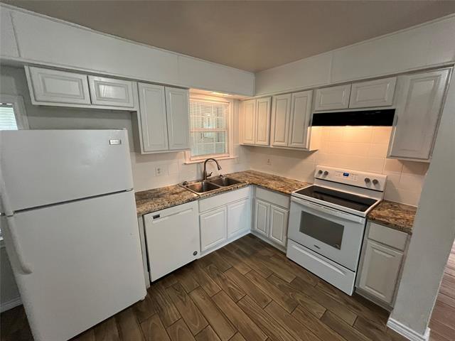 Building Photo - 1321 Elmhurst Dr