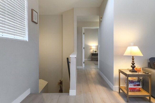 Foto del edificio - 1001 North Pasadena-SI FL1-ID1545705P