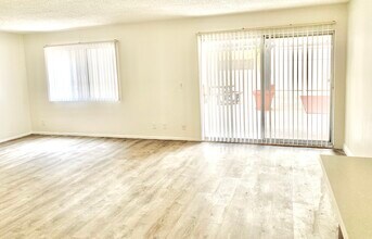 Building Photo - 1707 Pacific Coast Hwy