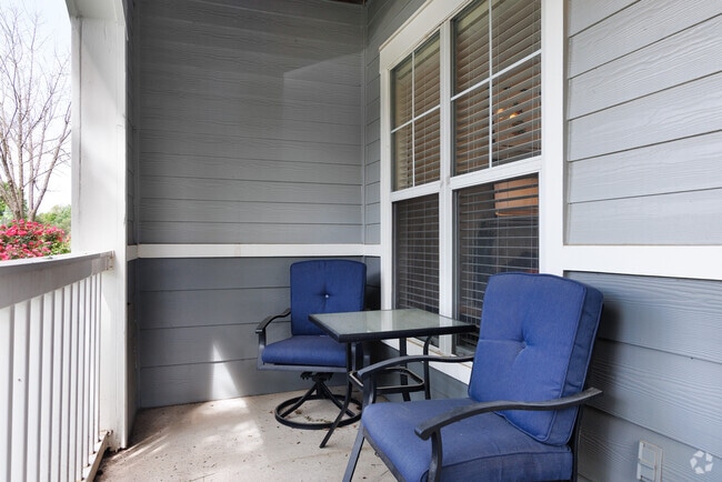 4BD, 4BA - 1,442SF - Patio off Living room - Cape Trails