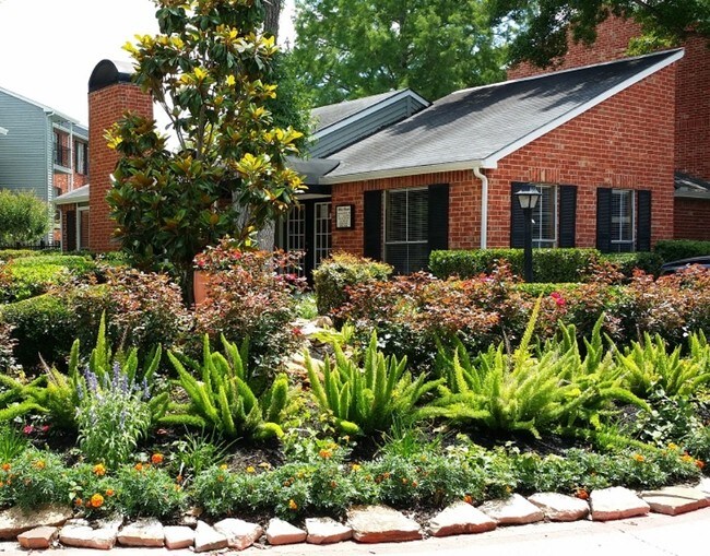 Foto del edificio - Timbers of Cranbrook Apartments