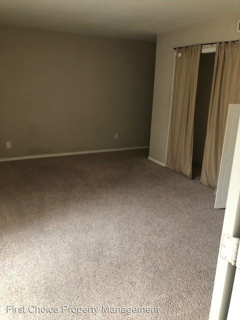 Foto del edificio - 4 br, 3 bath House - 5060 Pearblossom Drive