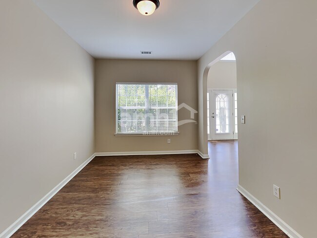 Building Photo - 2934 Gayle Manor Ln