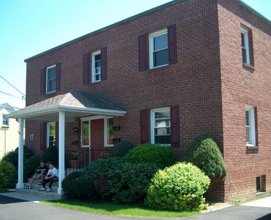 Primary Photo - 17 Lafayette St