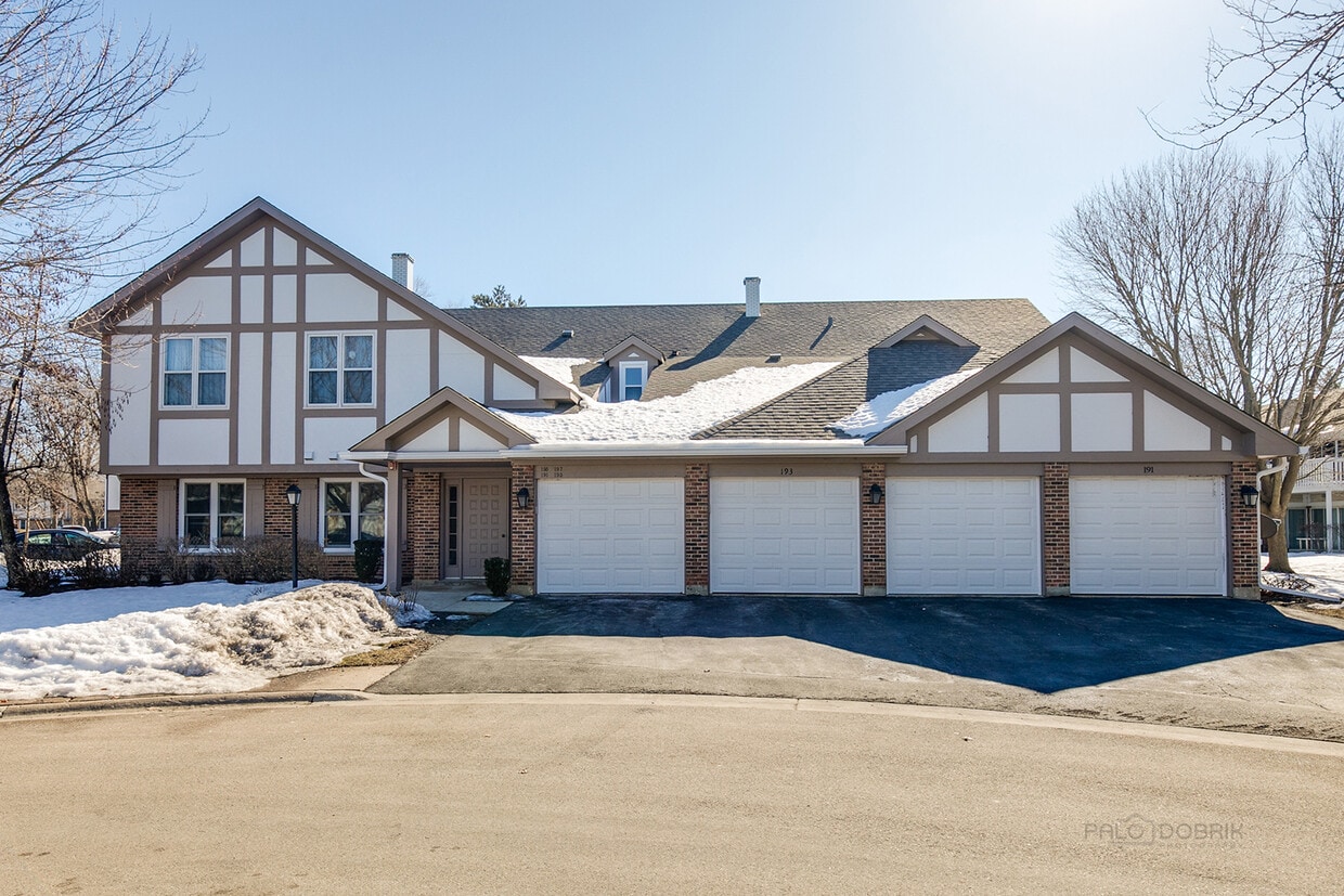 191 Hemingway Ct, Vernon Hills, IL 60061 House Rental in Vernon Hills