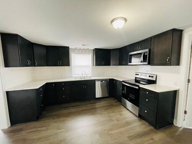 Foto del edificio - 227 E Lee St