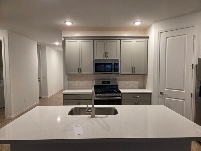 Building Photo - 22816 E Roundup Way