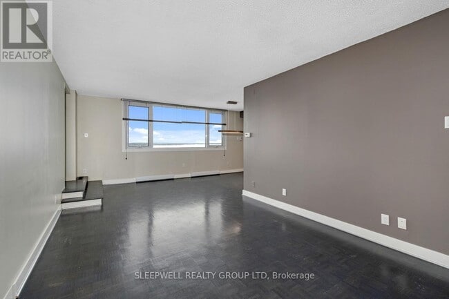 Building Photo - 265-2265 Poulin Ave