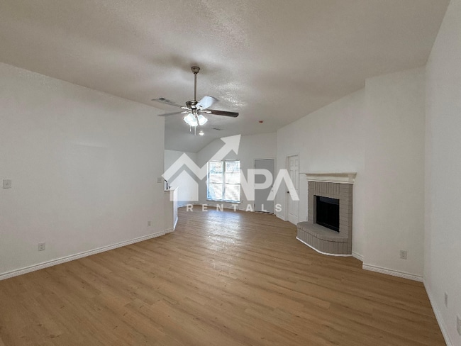 Foto del edificio - 6019 Mountain Meadow