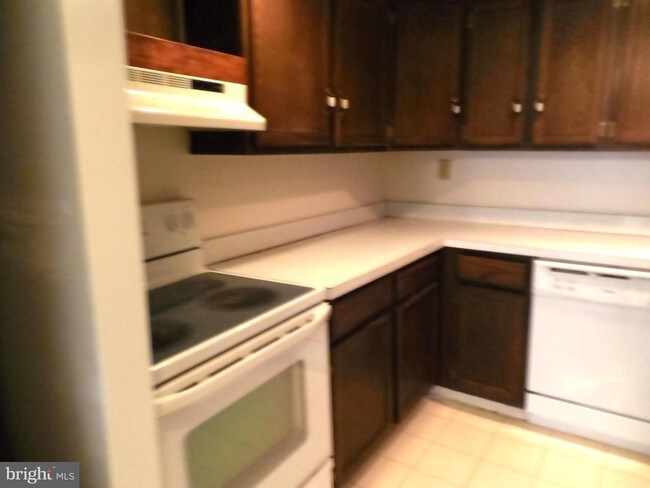 Building Photo - 4828 W Brigantine Ct