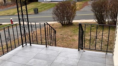 Building Photo - 55 Hoadley St