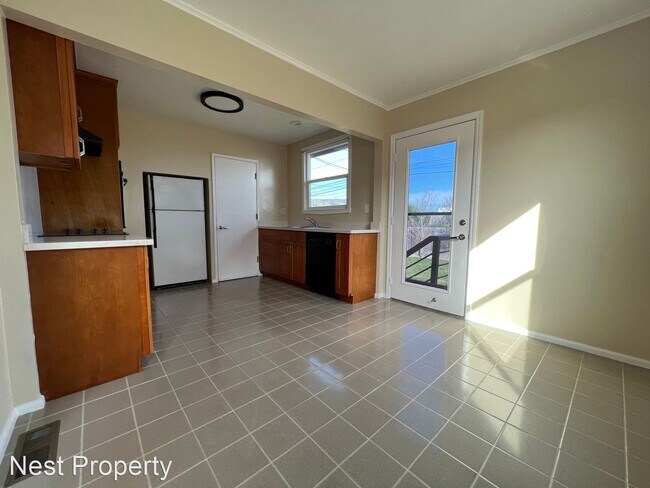 Foto del edificio - 2 br, 1 bath House - 109 Fairway Dr.