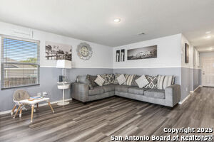 Foto del edificio - 5762 Sunset Vis