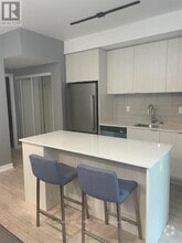 Building Photo - 172 Clonmore Dr