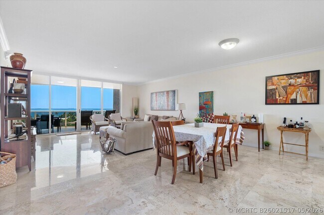 Foto del edificio - 3100 N Ocean Blvd
