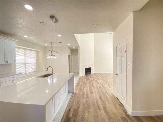 Foto del edificio - 1622 Mineral Springs Dr