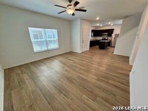 Foto del edificio - 10818 Emerick St