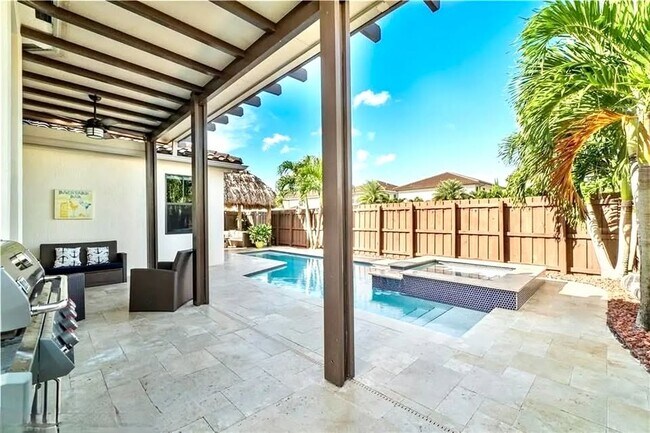 Foto del edificio - 1920 SW 154th Ave