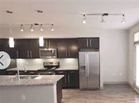 Foto del edificio - 10024 Emerald Creek Dr