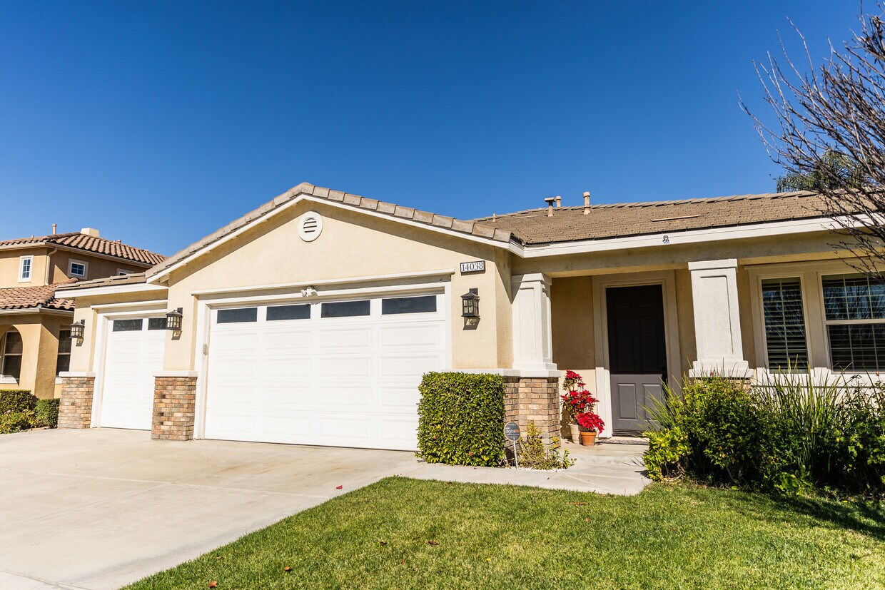 14038 Silent Stream Ct, Eastvale, CA 92880 House Rental in Eastvale
