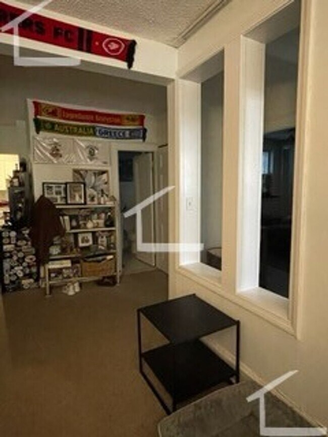 Foto del edificio - 108 Strathmore Rd