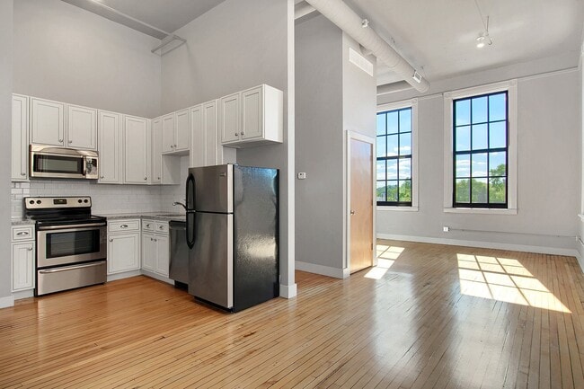 Building Photo - The Highest (ceilings)