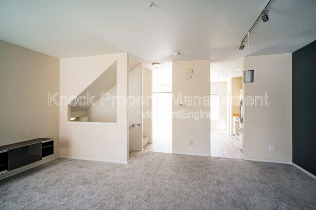 Foto del edificio - 13970 SW Scholls Ferry Rd