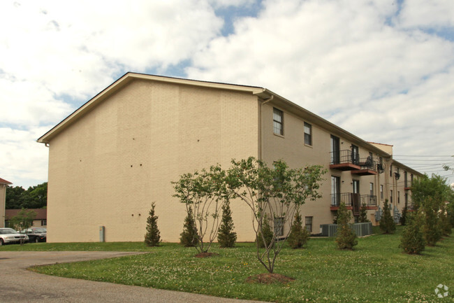 Hustbourne Landings Apartments - Hurstbourne Landing Apartments