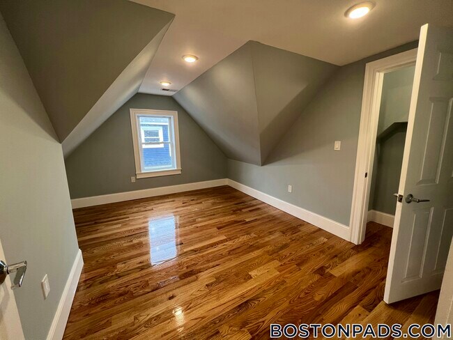 Foto del edificio - 158 Morrison Ave