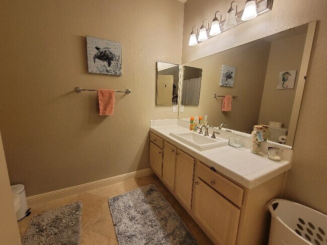 Foto del edificio - 5250 S Rainbow Blvd