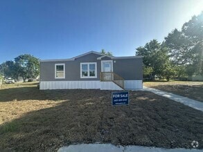 Building Photo - 2142 Sorority Ct