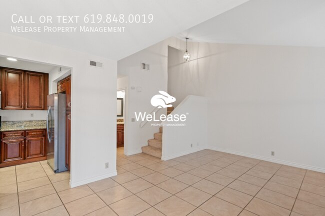 Building Photo - Beautiful 3-Bed 2.5-Bath La Jolla Townhome!