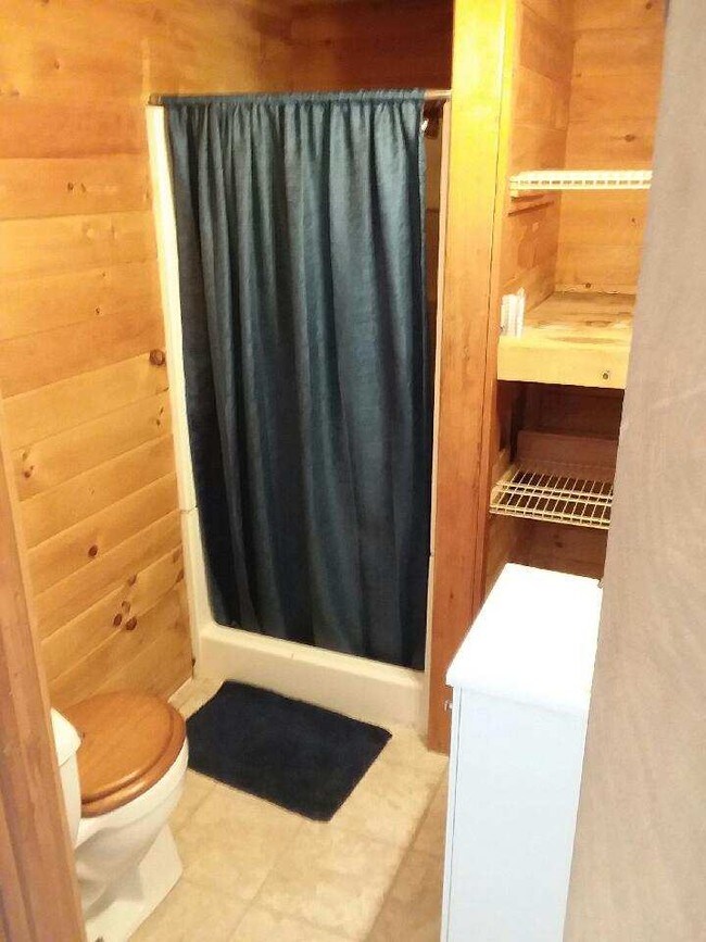 Foto del edificio - 291 Bacon Rd