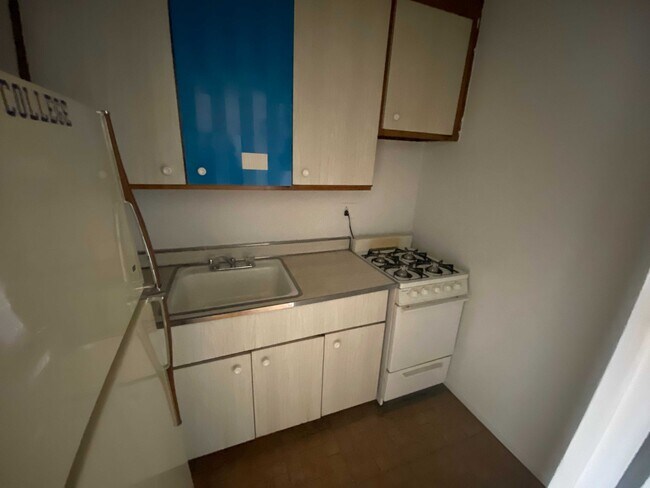 Foto del edificio - 455 Ocean Pkwy